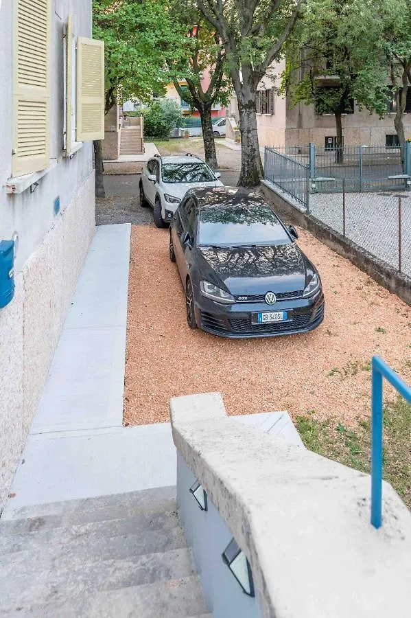 Angy House Apartman Verona 0*,